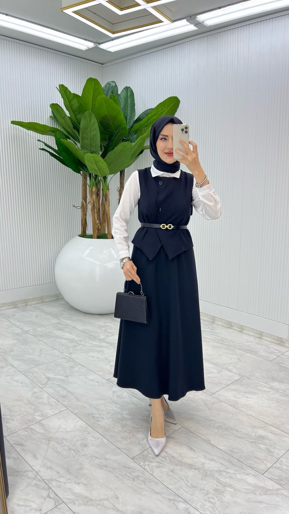 Siyah Kemerli Selvi Takım Tesettür Giyim — Siyah