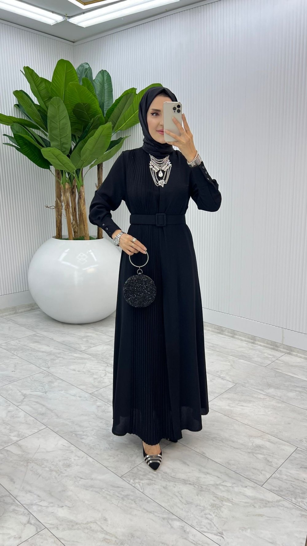 Siyah Busem Elbise Tesettür Giyim — Siyah